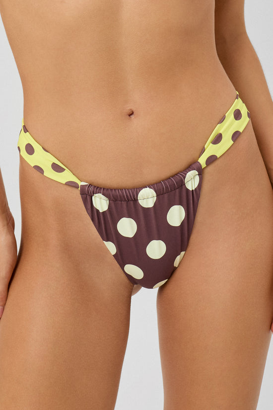 Nia Bottom (Sweetener)